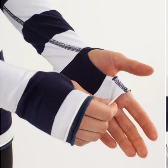 Lululemon Every Yogi Long Sleeve - Picture 2 of 8